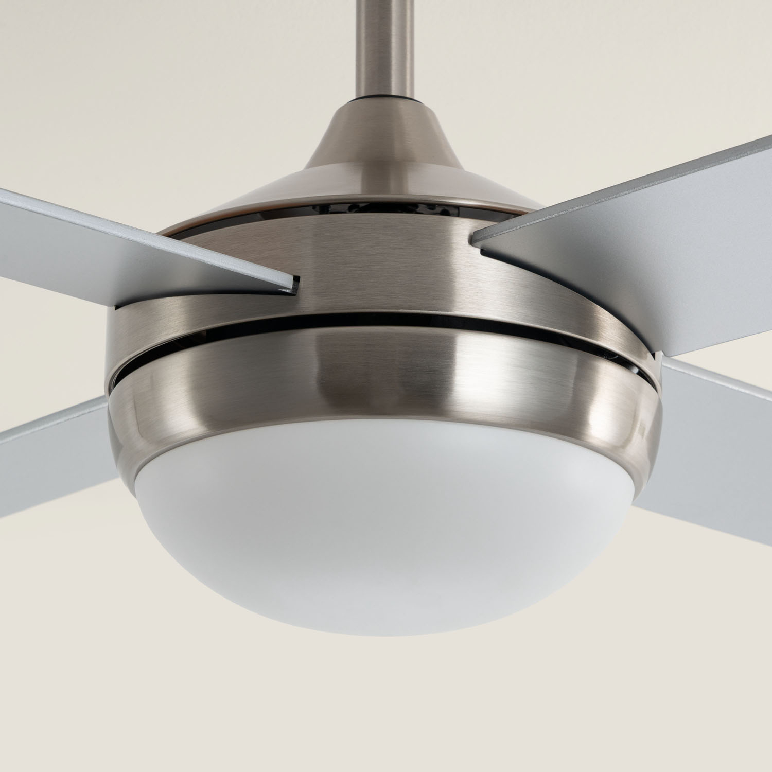 Fantiluxe Gustav Ventilador de techo, Ø132 cm, Mando a distancia, Níquel / Plata