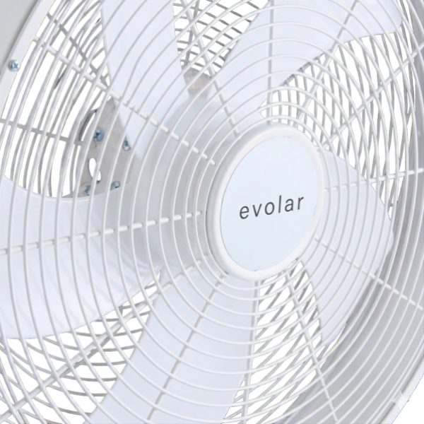 Ventilador de pared blanco