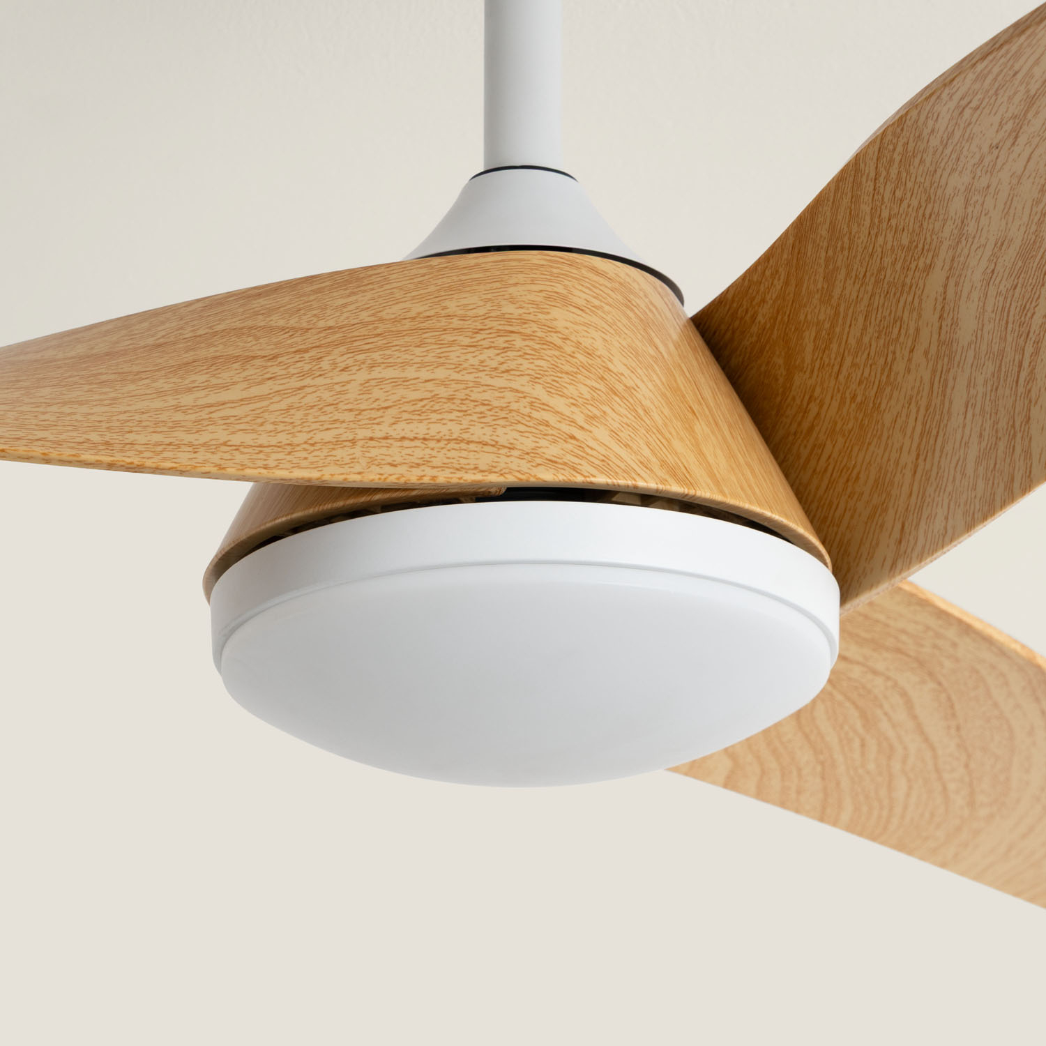 Fantiluxe Felix Ventilador de techo, Ø132 cm, Mando a distancia, Blanco / aspecto madera