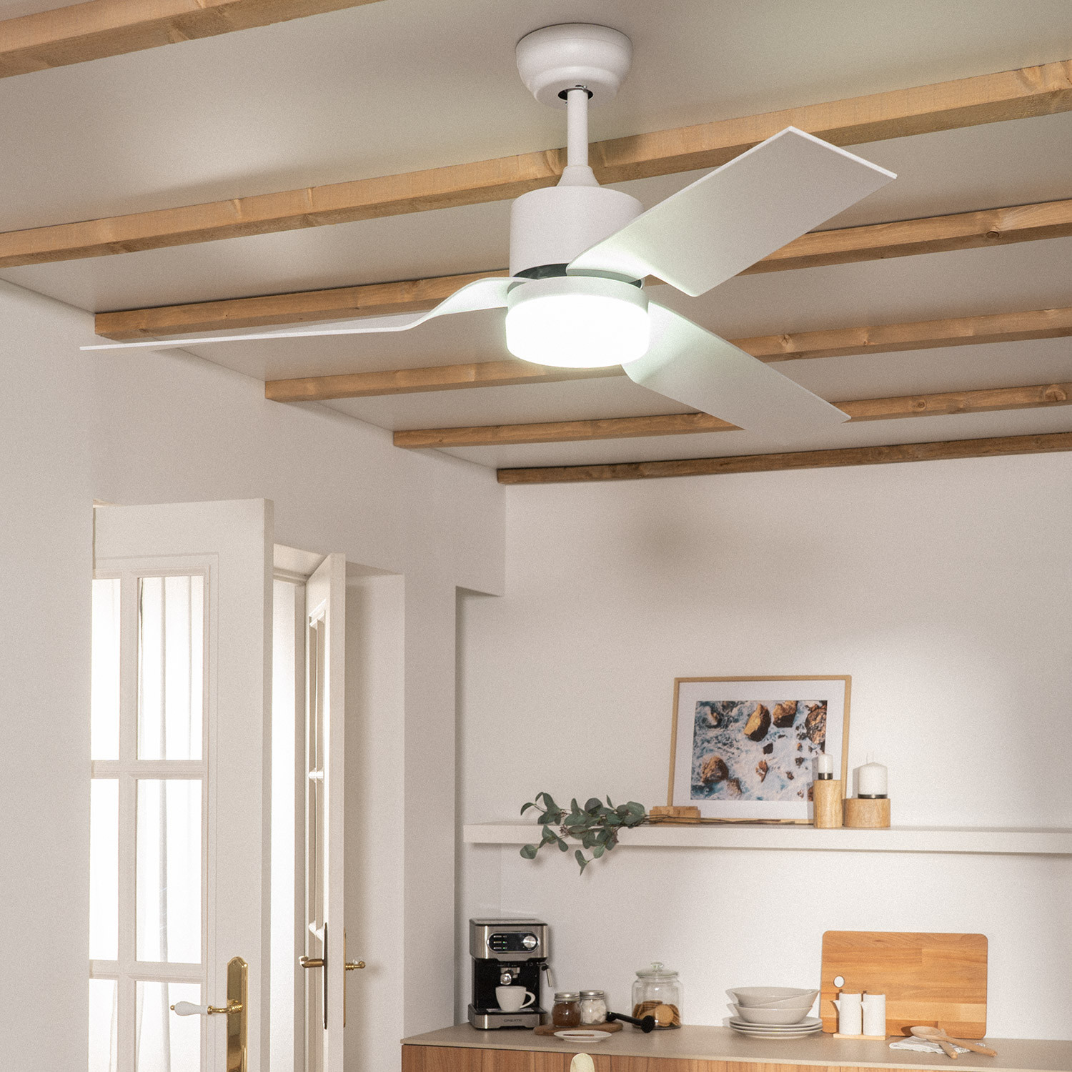 Ventiluxe Hannelore Ventilador de techo con luz, ØØ132cm cm, Mando a distancia, Blanco