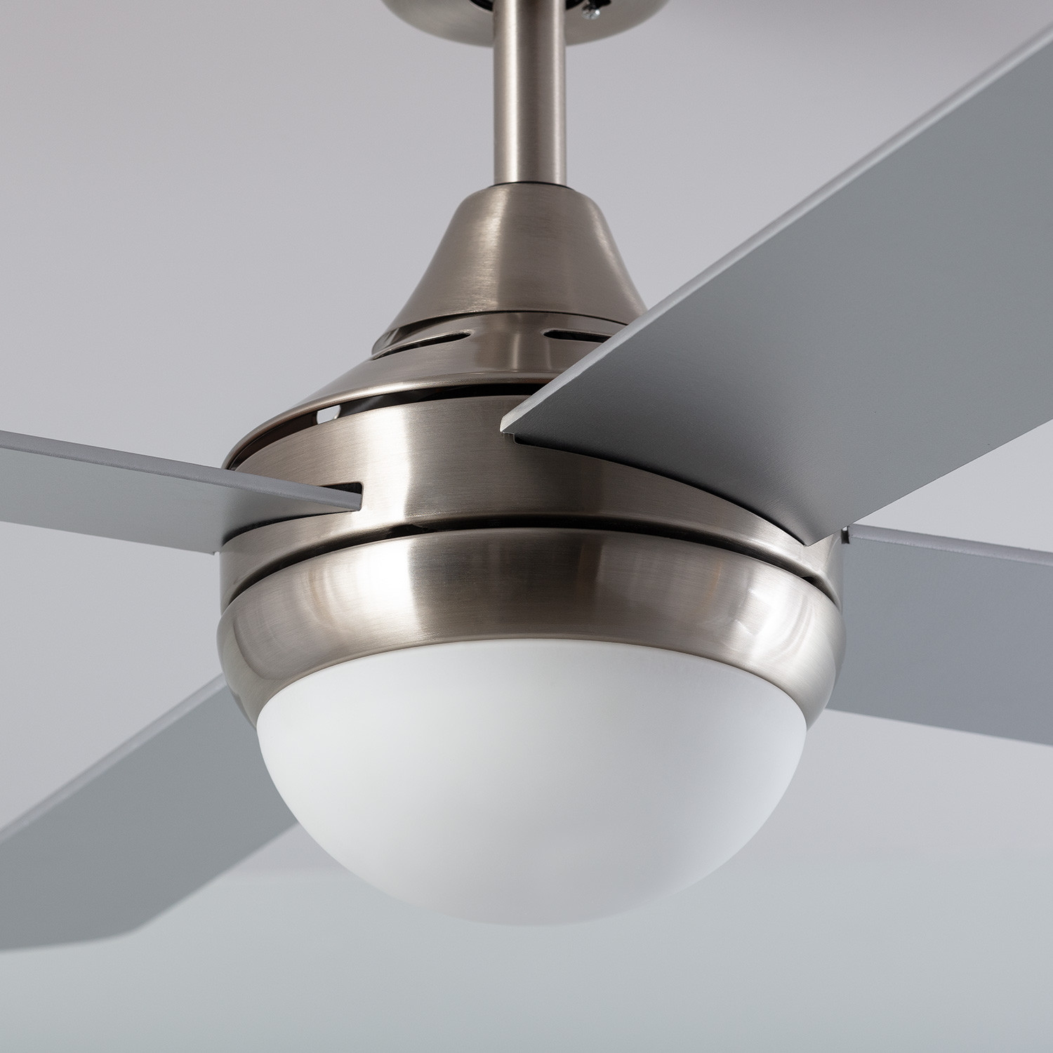 Ventiluxe Armin Ventilador de techo con luz, Ø110 cm, Mando a distancia, Plata